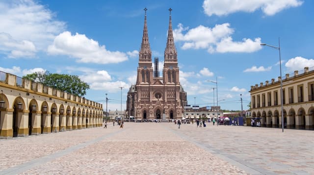 Luján Basilica