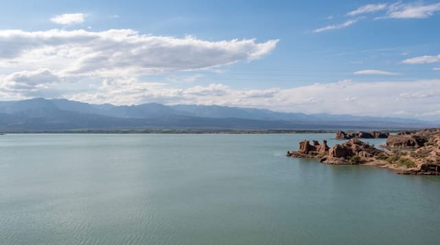 Ullum Reservoir