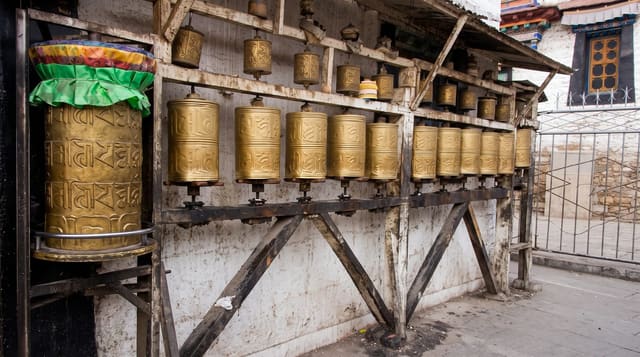 Jokhang Temple and Barkhor Street