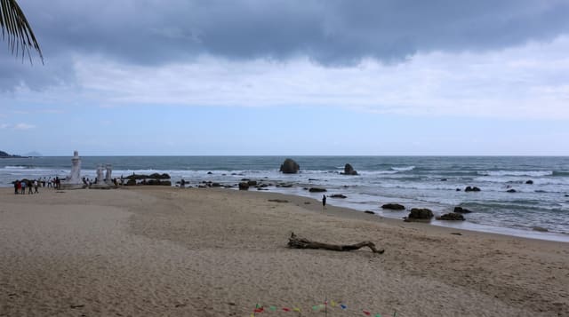 Riyue Bay
