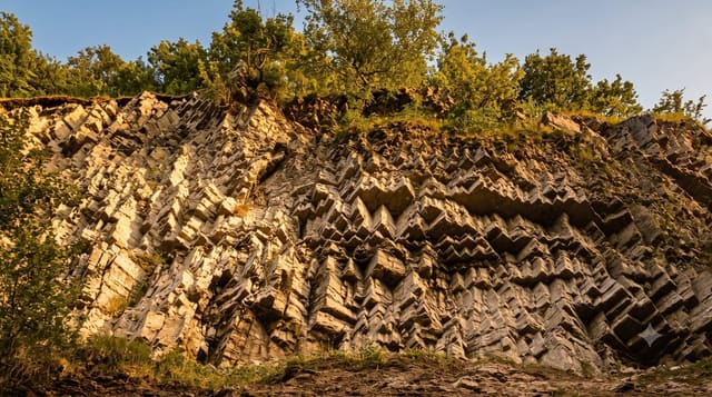 Ontika Klint