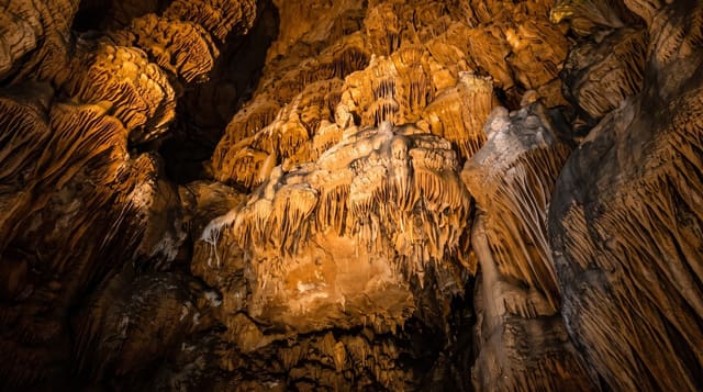 Grotte des Demoiselles