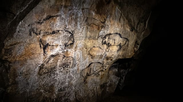 Niaux Cave