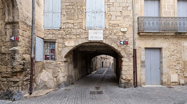 Pezenas