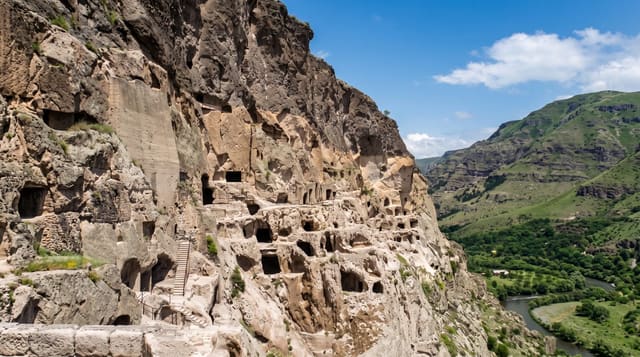 Vardzia