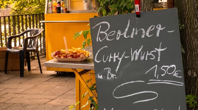 Berlin Currywurst