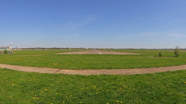 Tempelhofer Feld