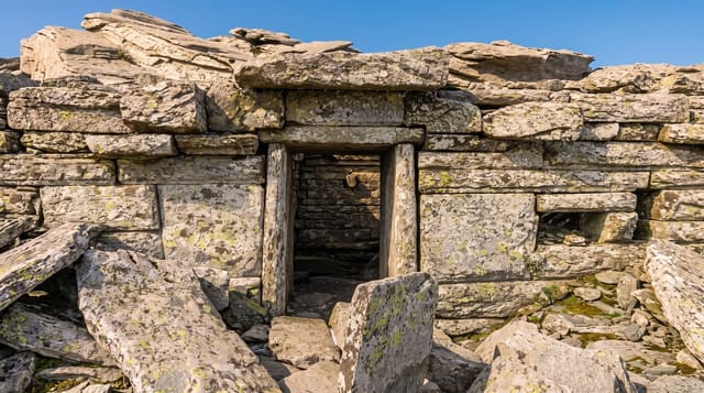 Dragon Houses of Mount Ochi