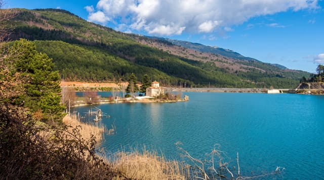 Lake Doxa