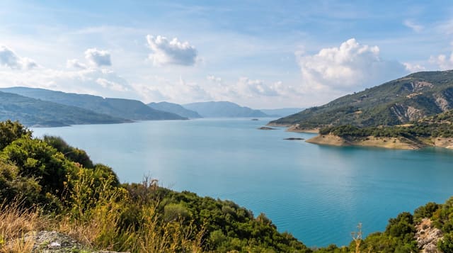 Lake Kremasta