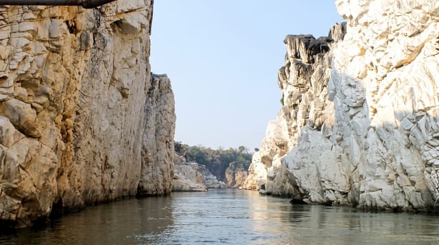 Bhedaghat Marble Rocks