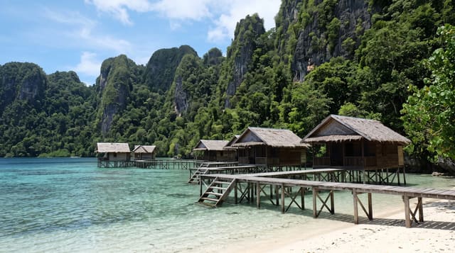 Ora Beach