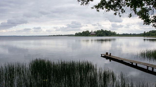 Lake Razna