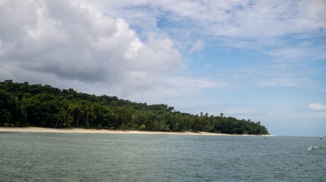 Alofi