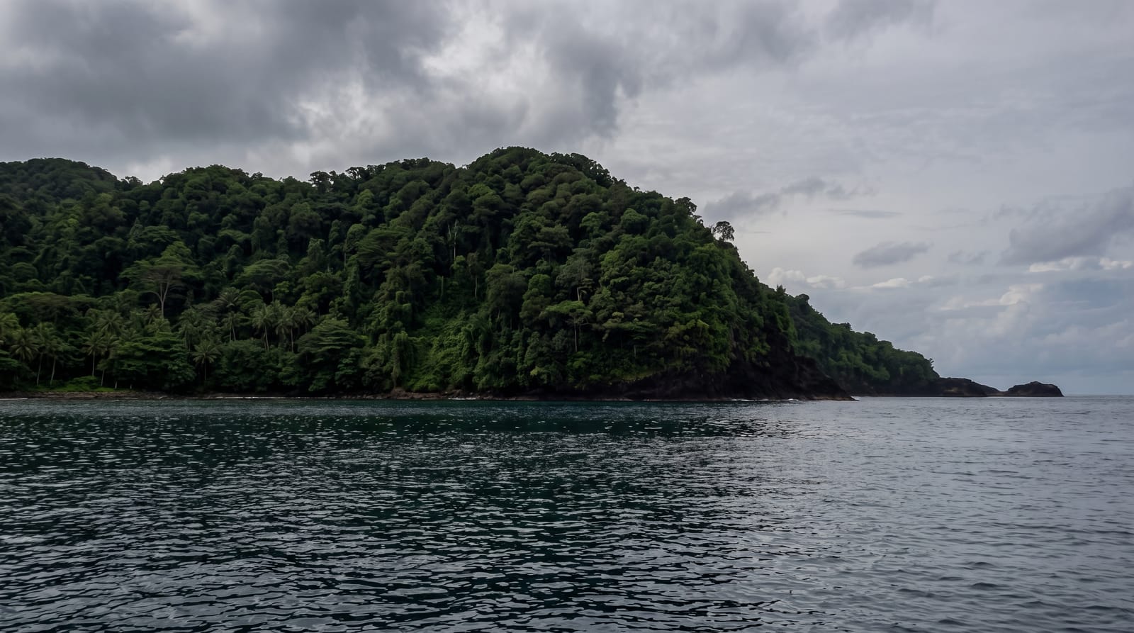 Fagatele Bay