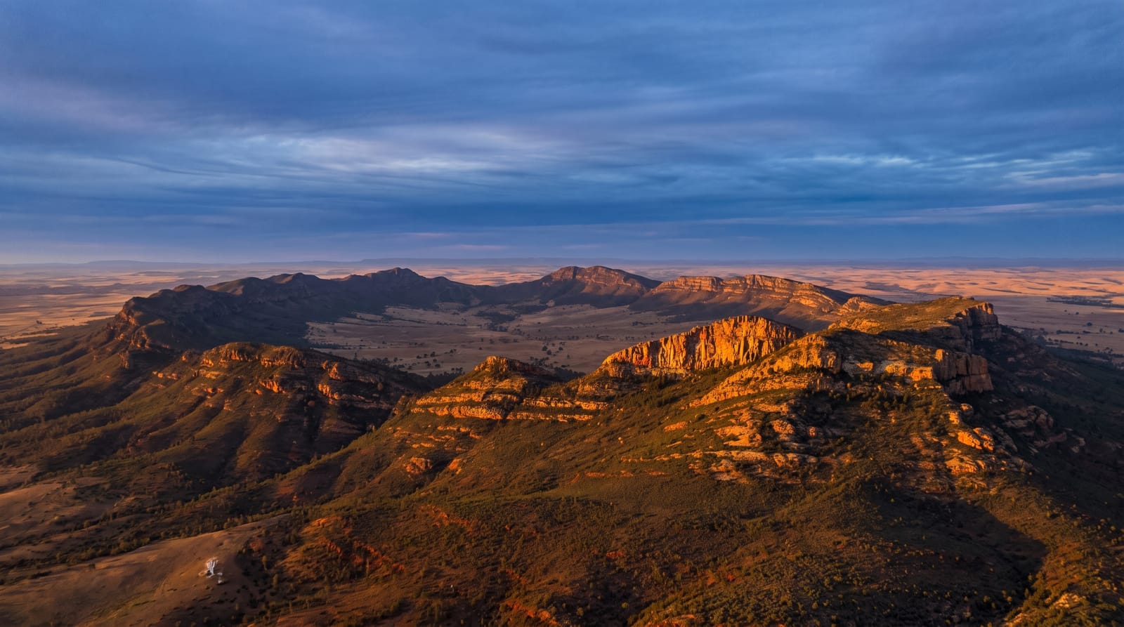 Flinders Ranges and Wilpena Pound