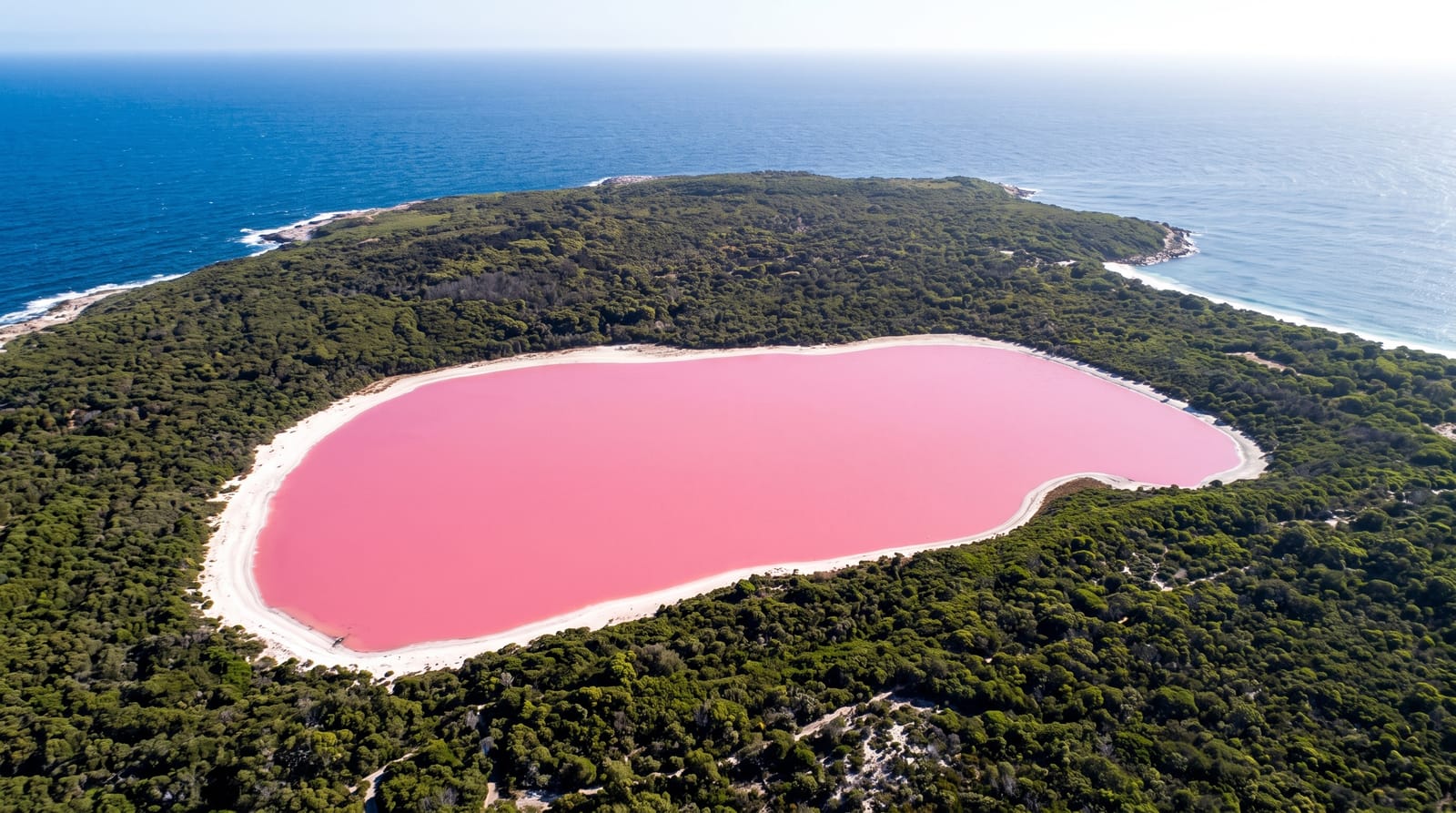 Lake Hillier