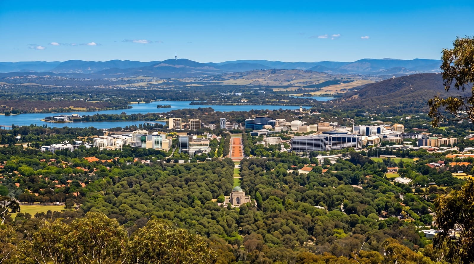 Mount Ainslie Lookout
