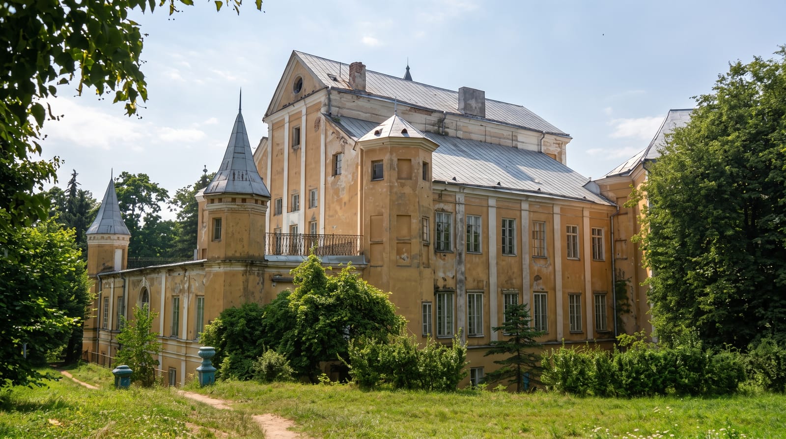 Nesvizh Castle