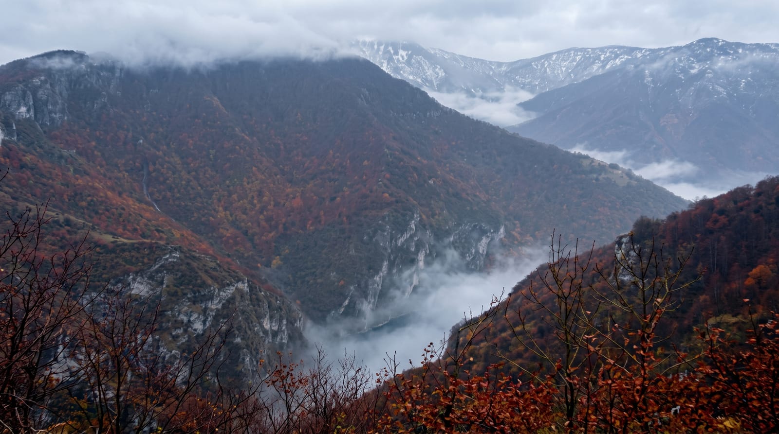 The Rakitnica Canyon