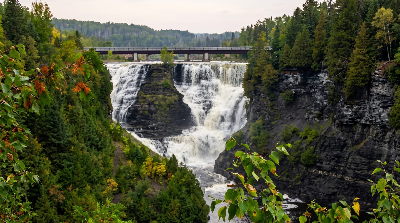 Kakabeka Falls