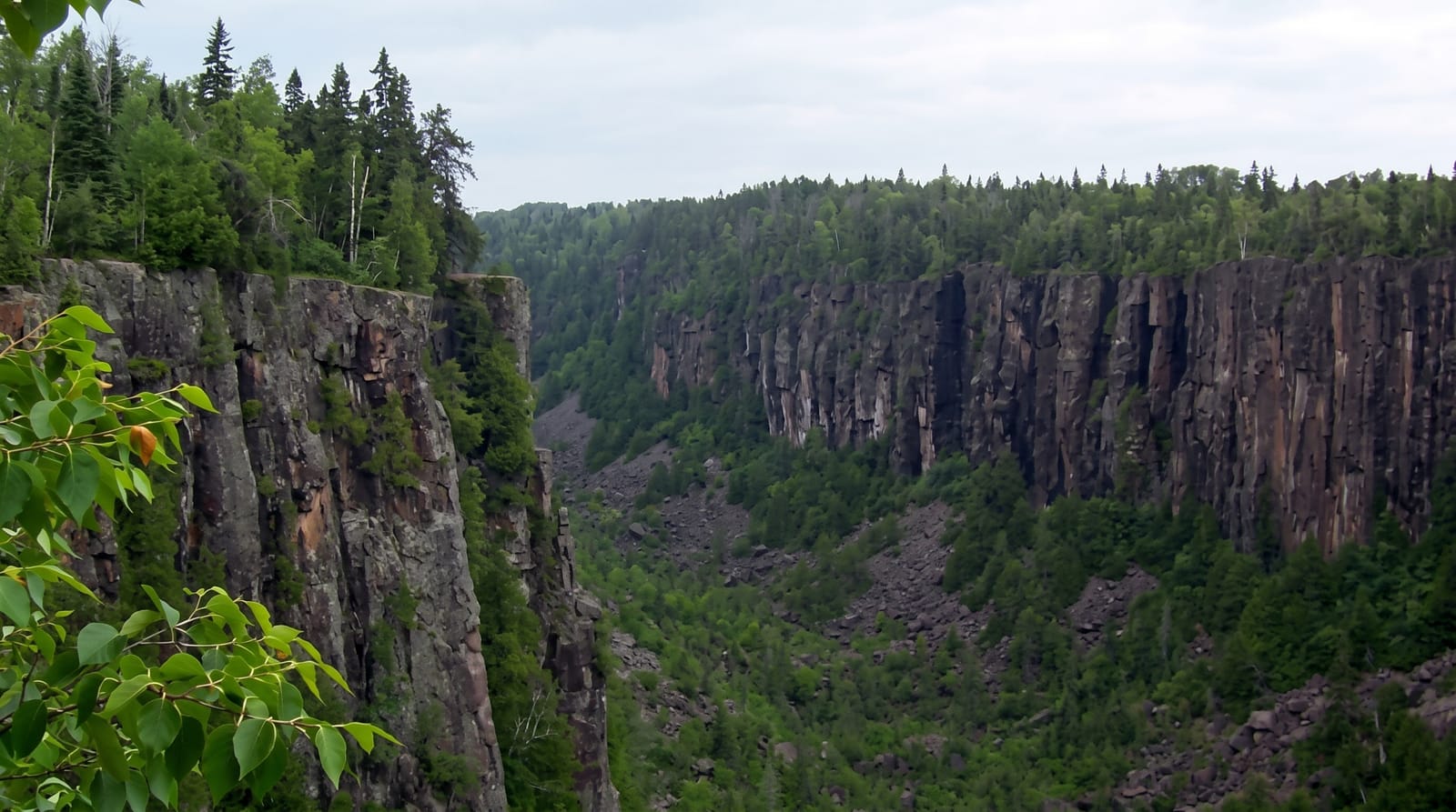 Ouimet Canyon