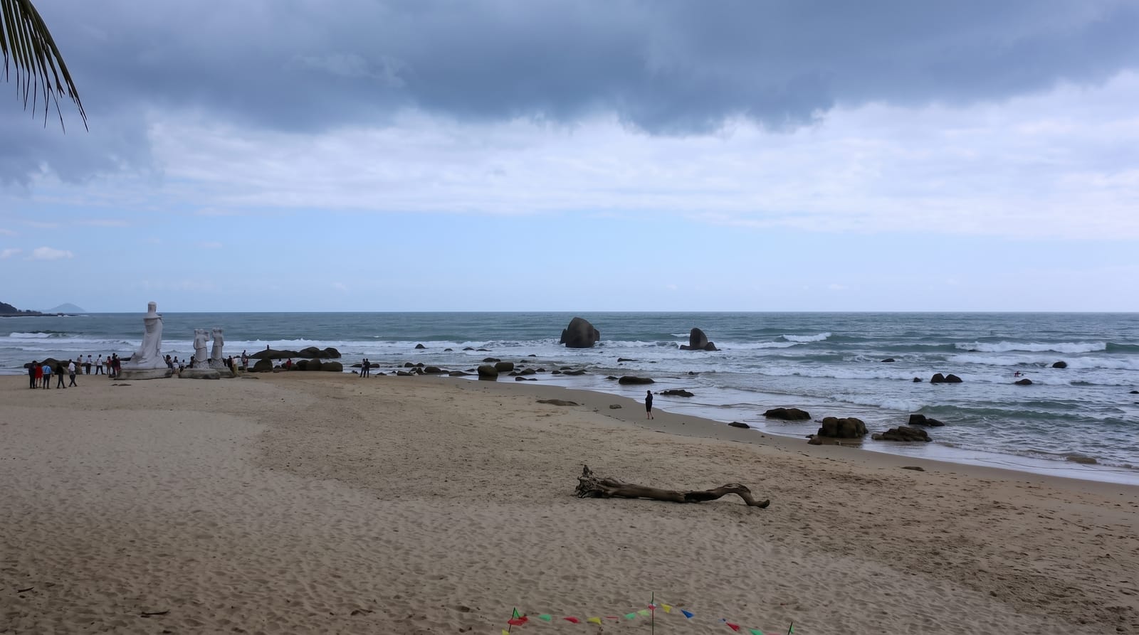 Riyue Bay