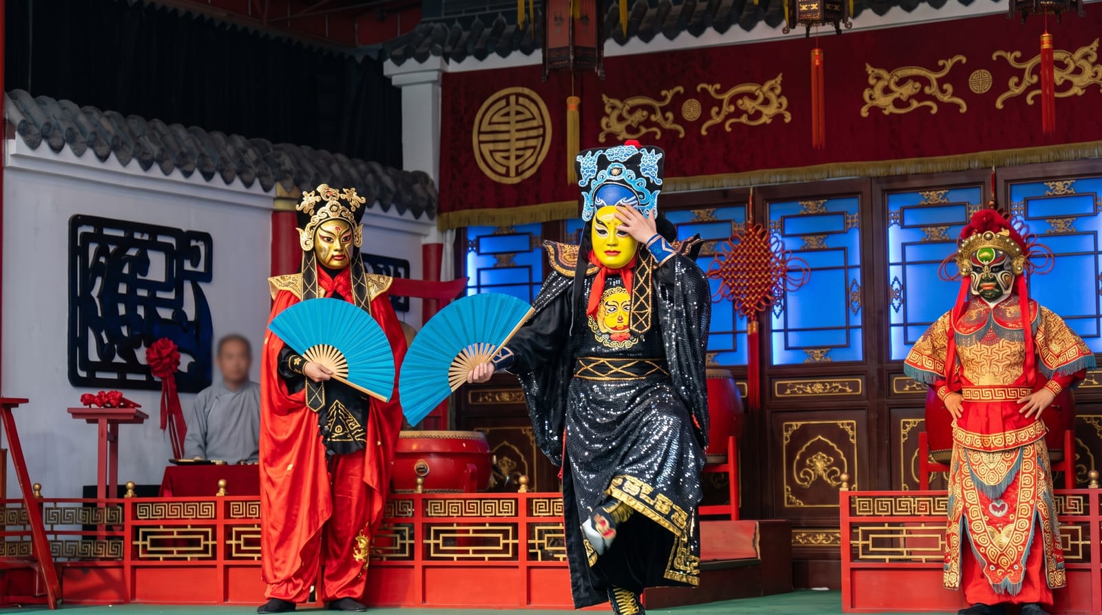 Sichuan Opera and Face Changing