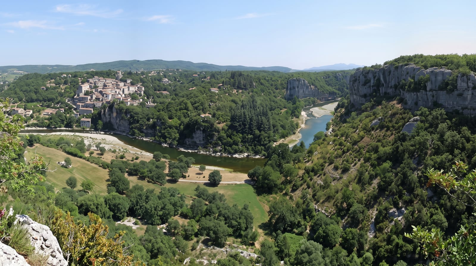 Balazuc