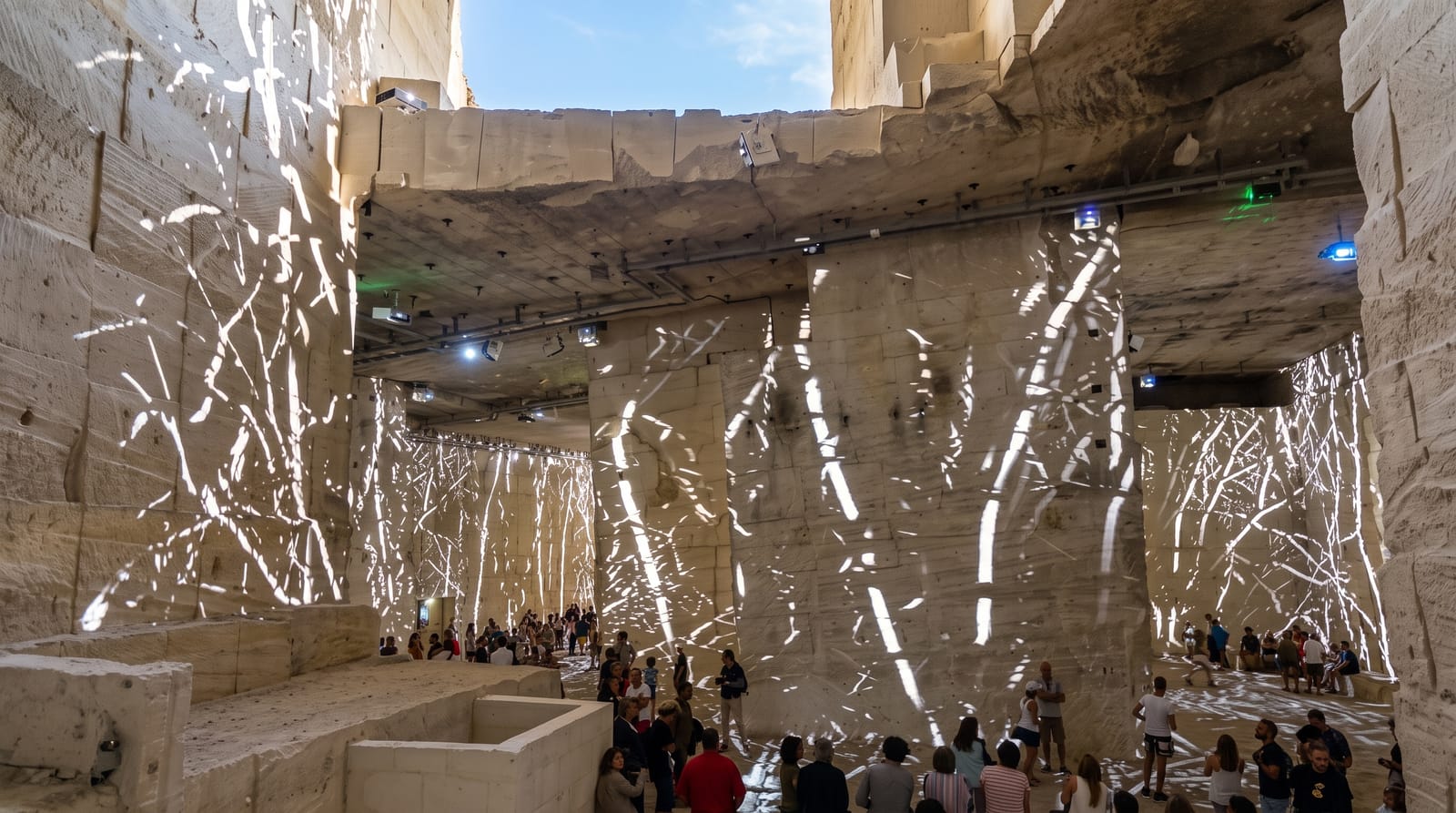 Carrieres de Lumieres