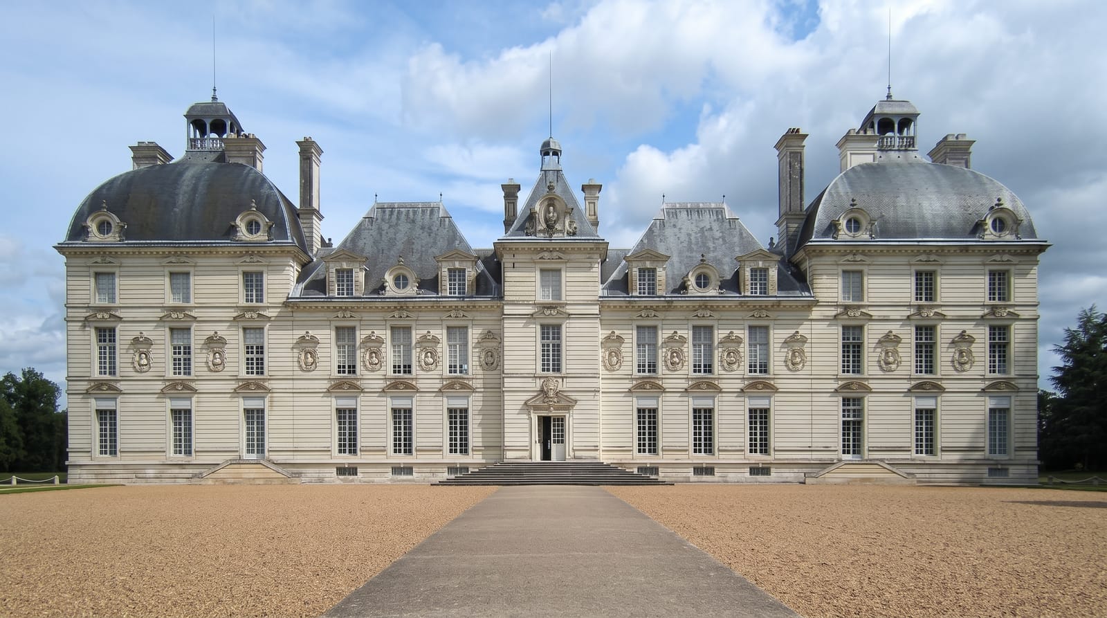 Chateau de Cheverny