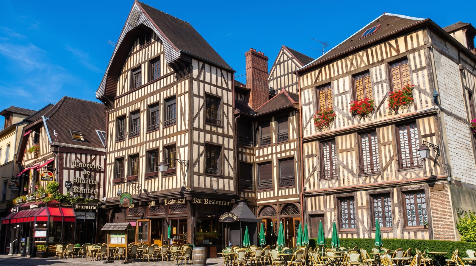 Troyes