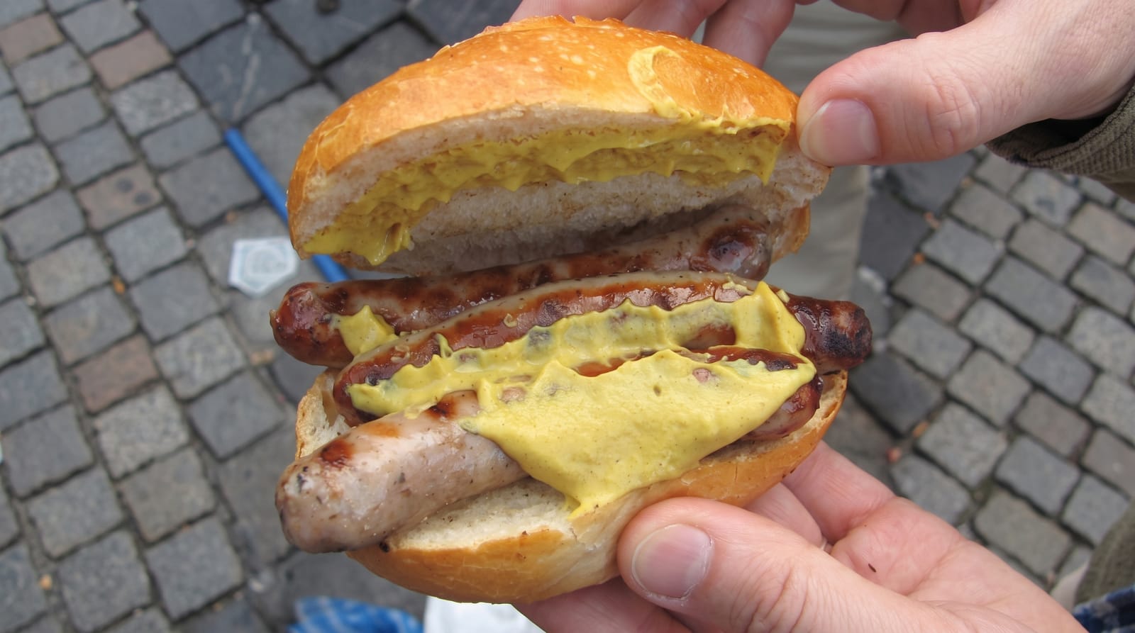 Nuremberg Rostbratwurst