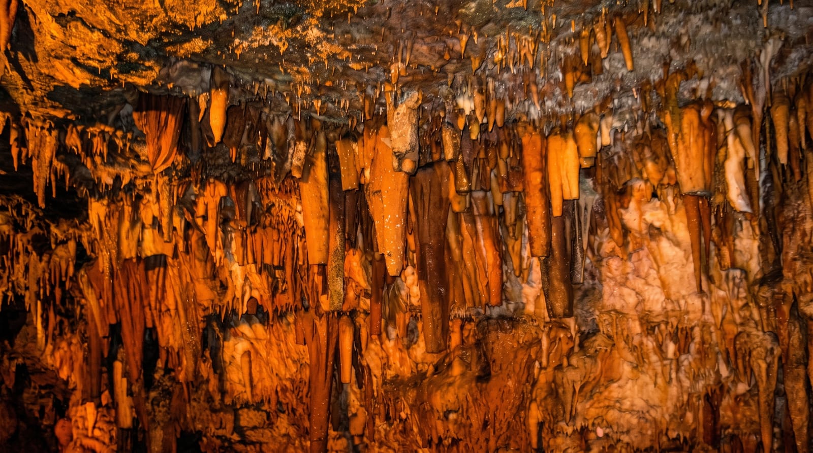 Drogarati Cave
