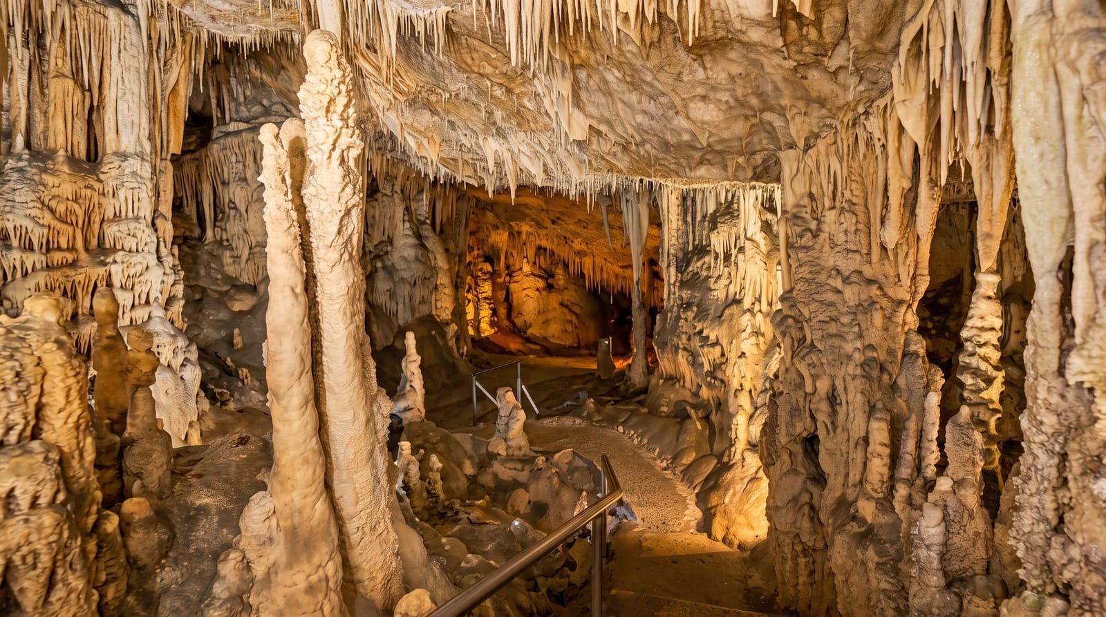Perama Cave