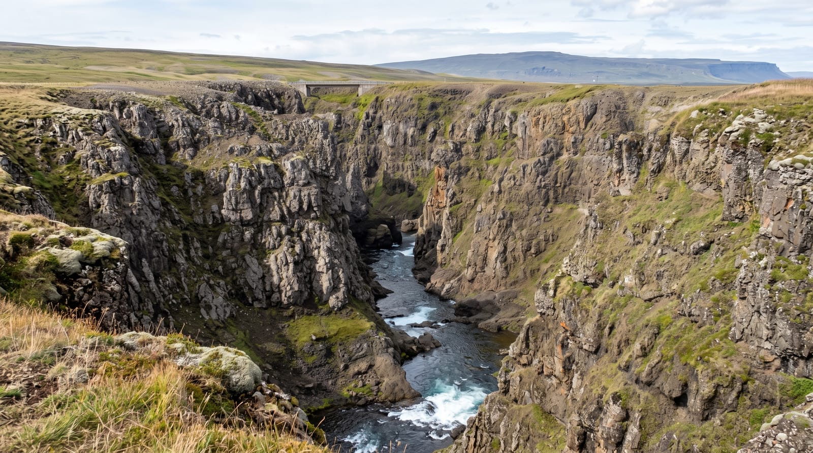 Kolugljufur Canyon