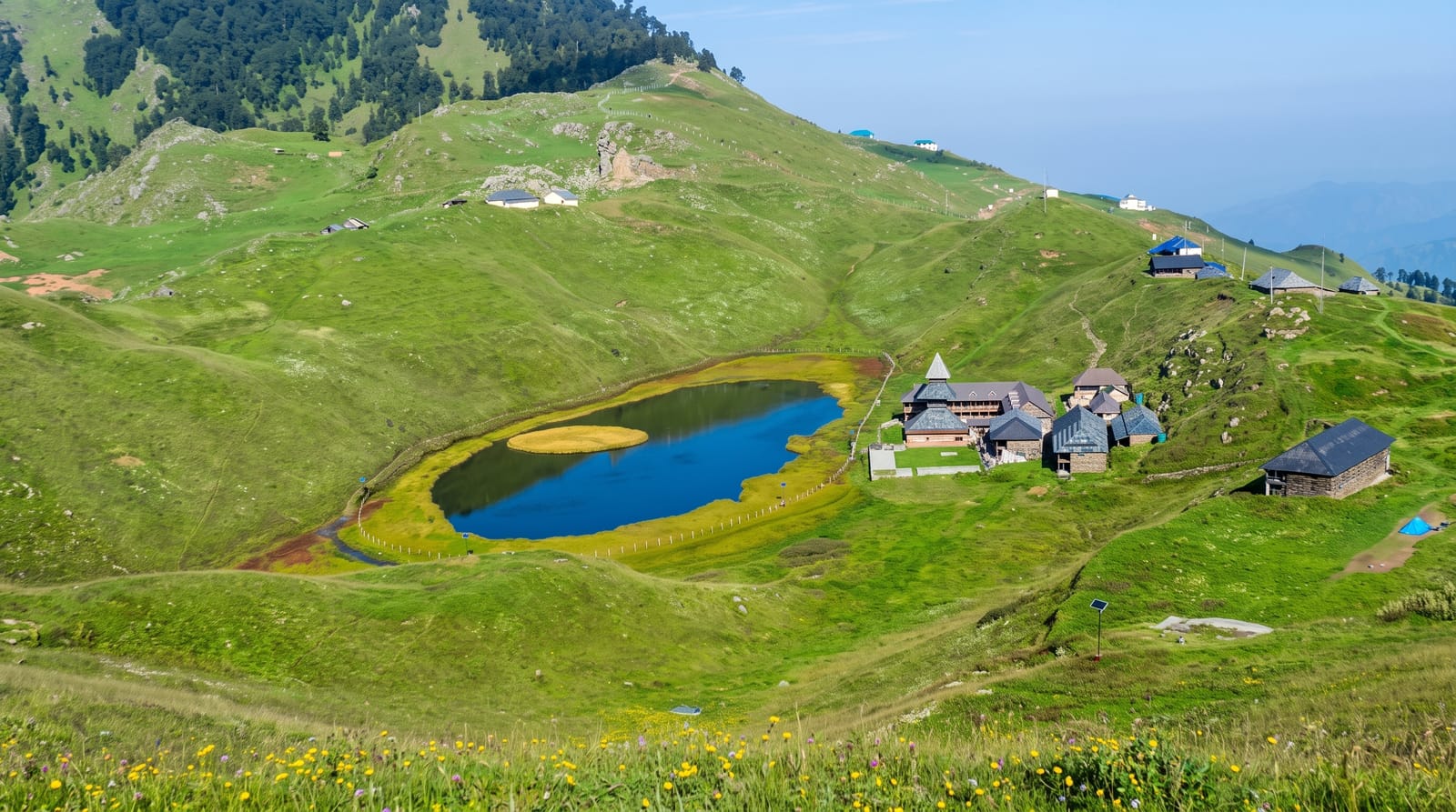 Prashar Lake