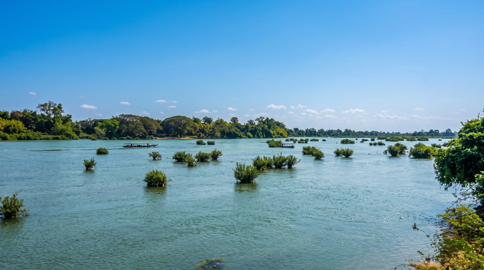 The 4000 Islands