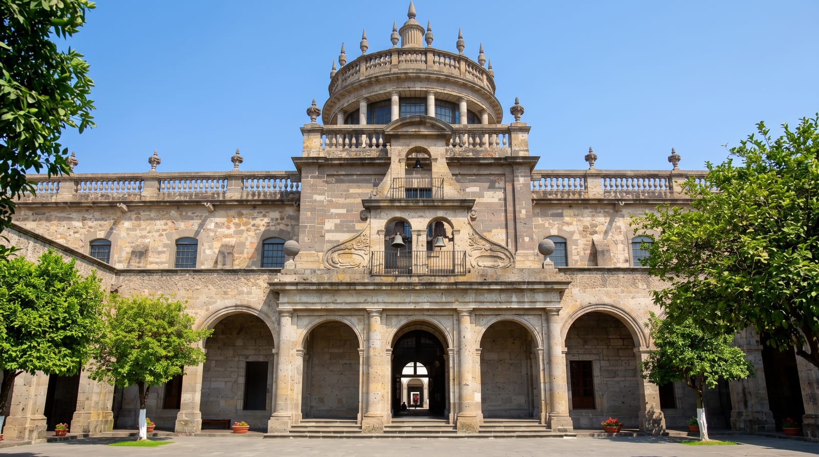 Hospicio Cabanas