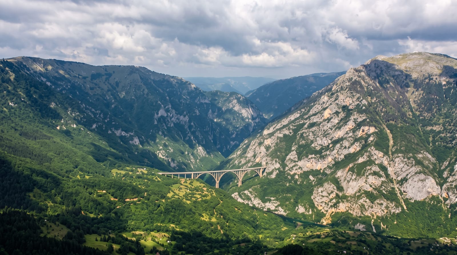 Tara River Canyon
