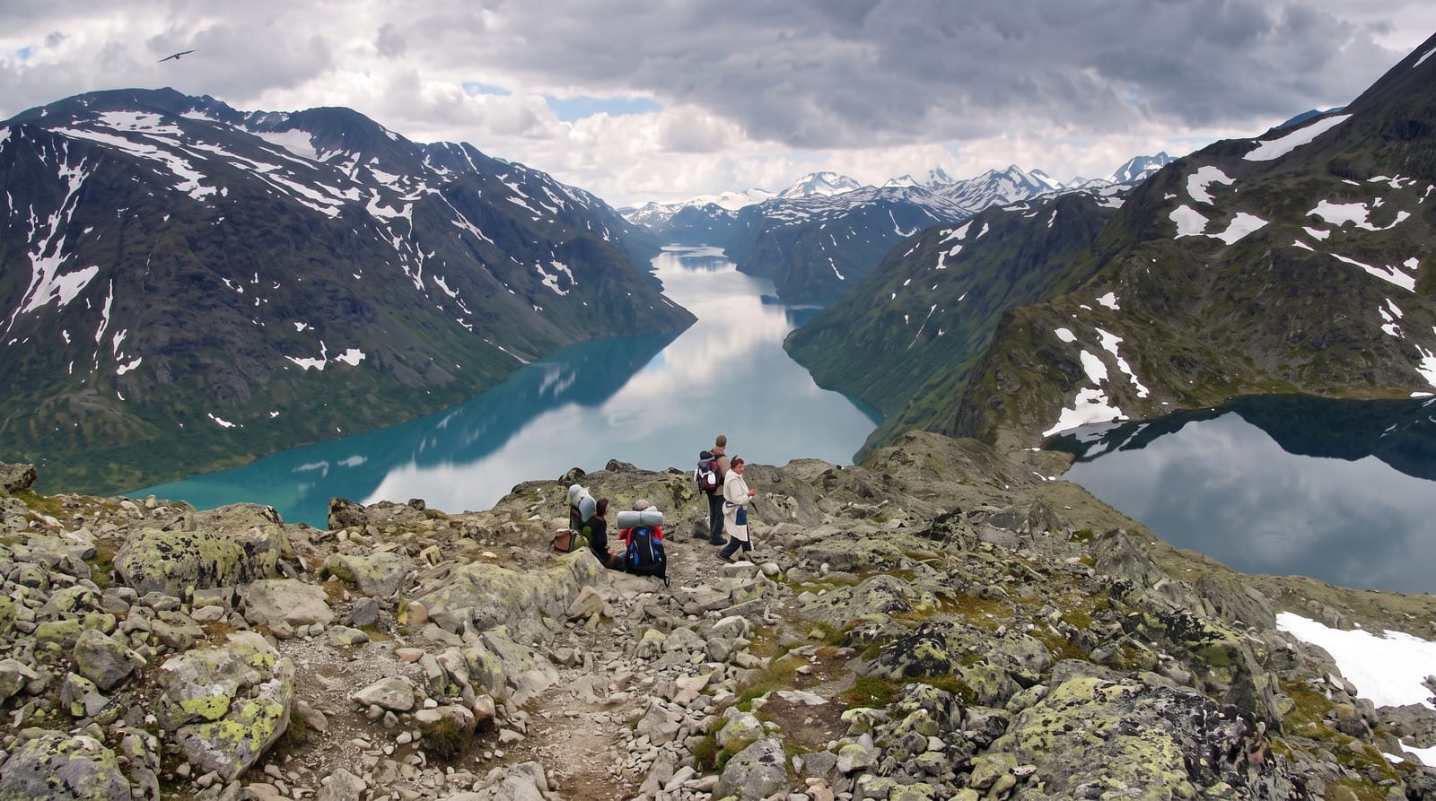 Besseggen Ridge