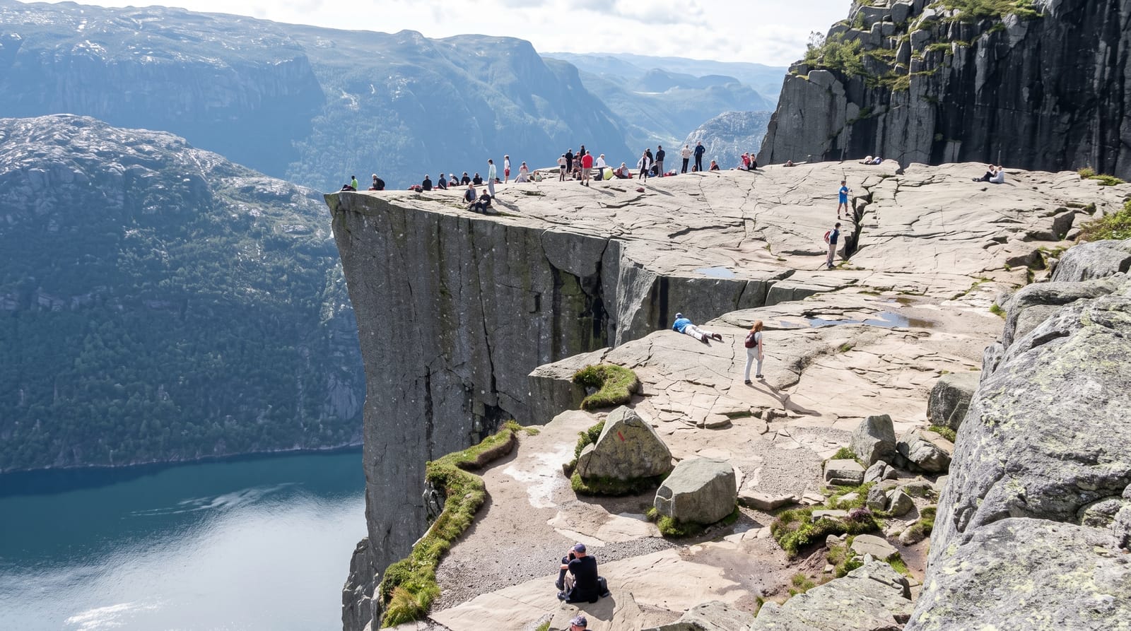 Preikestolen