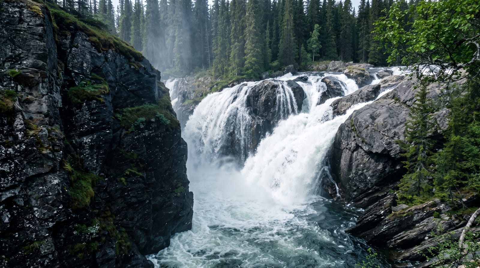 Rjukandefossen