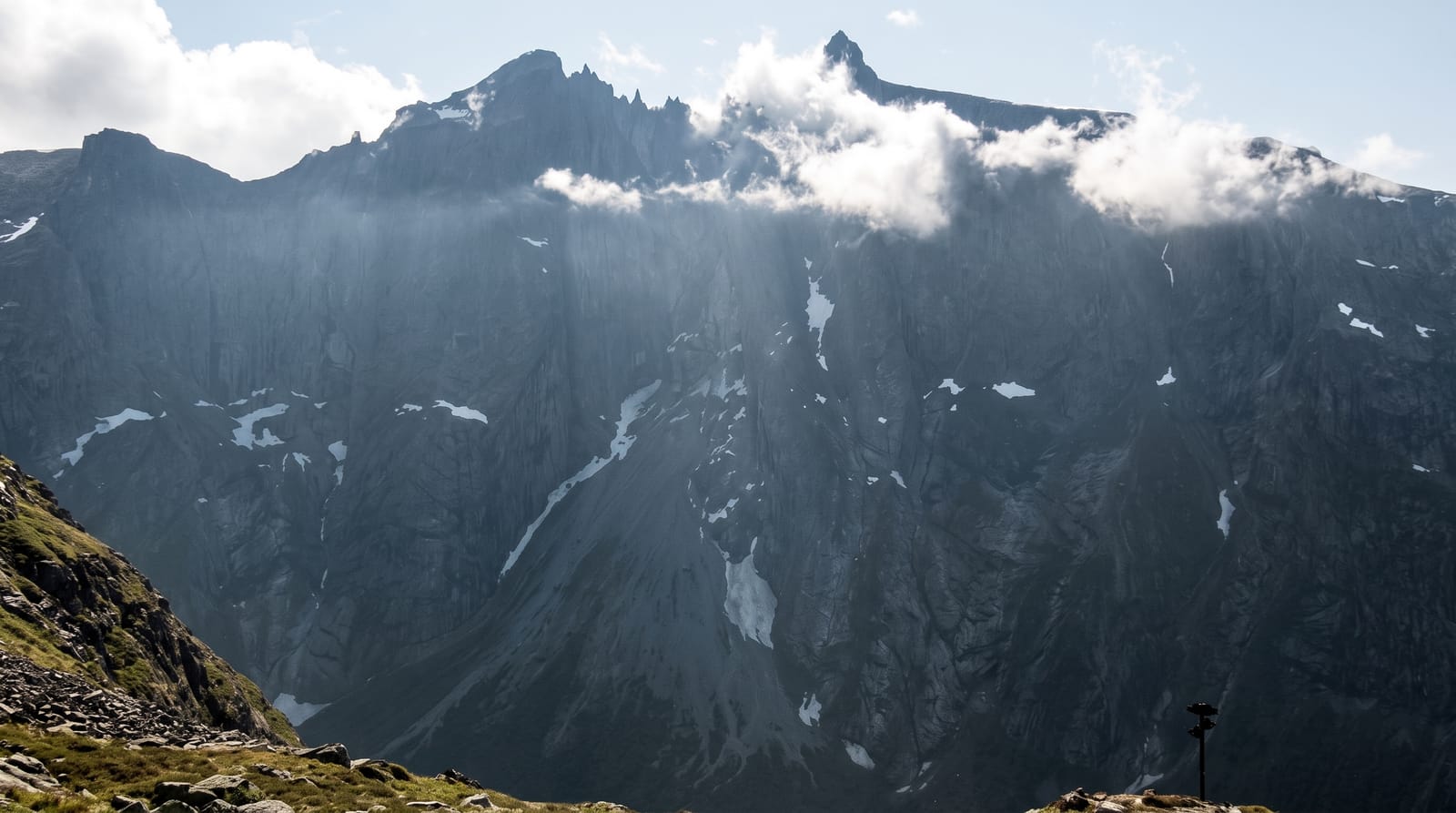 Trollveggen