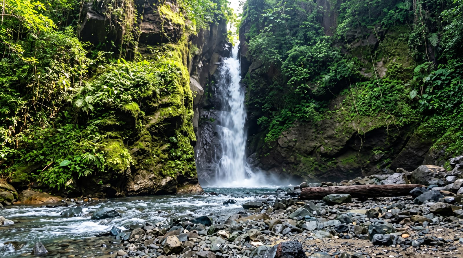 Ditumabo Mother Falls