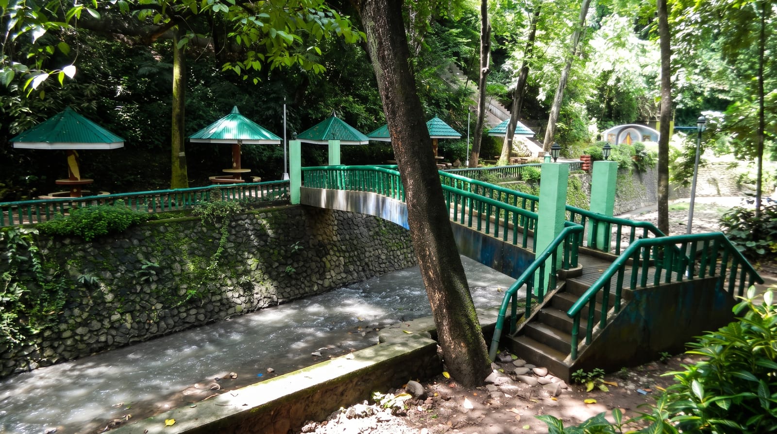 Hinulugang Taktak