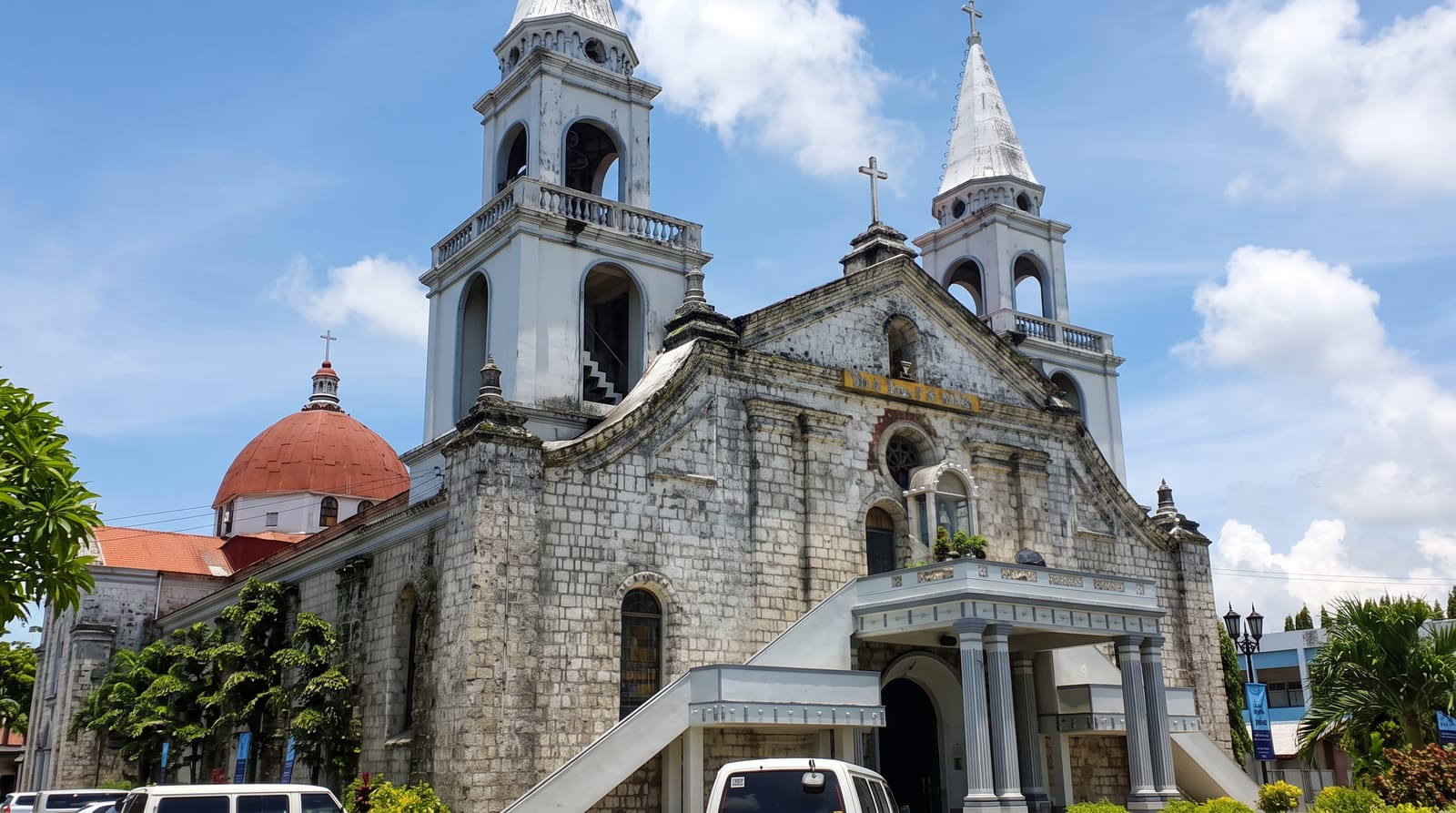 Jaro Cathedral
