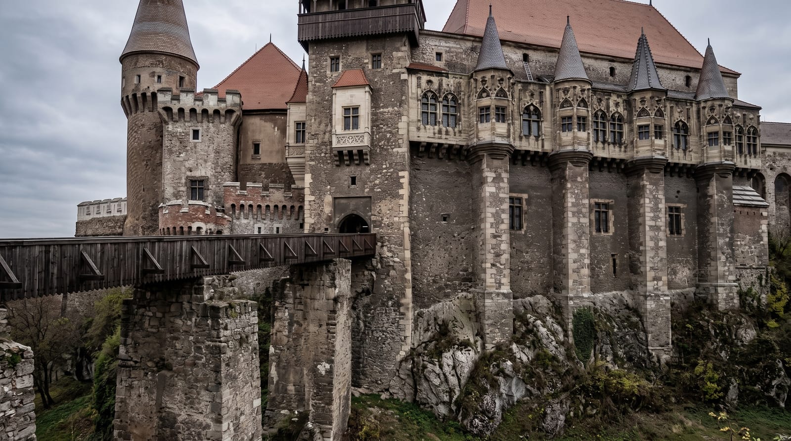 Corvin Castle