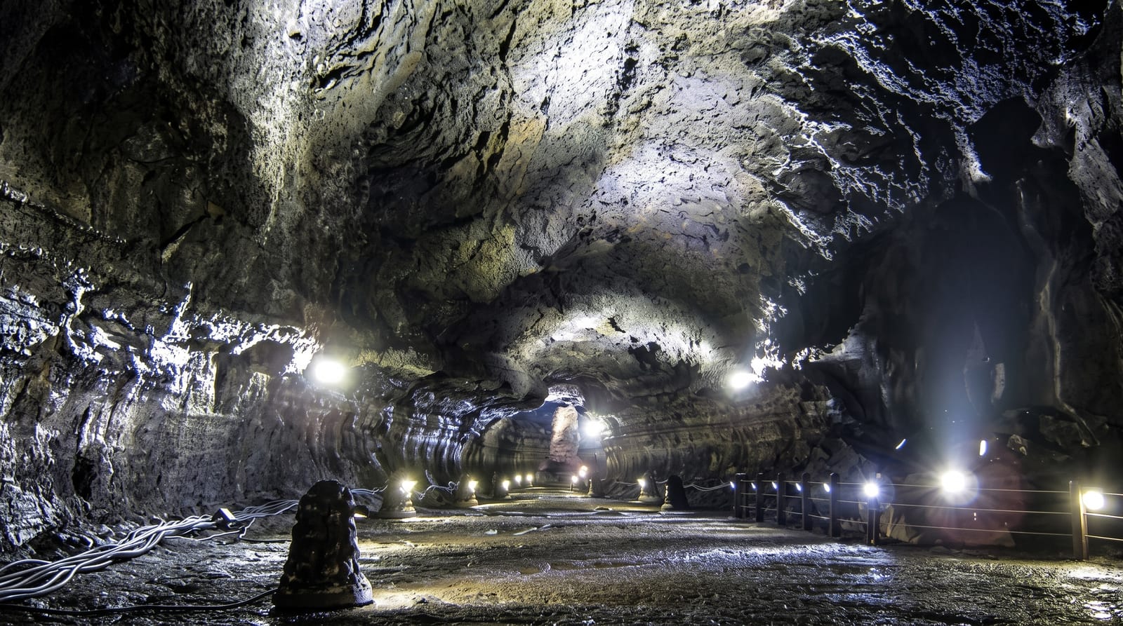 Manjanggul Lava Tube