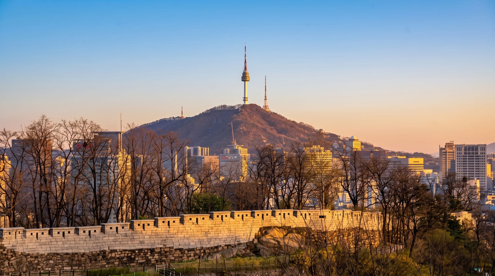 The Seoul City Wall